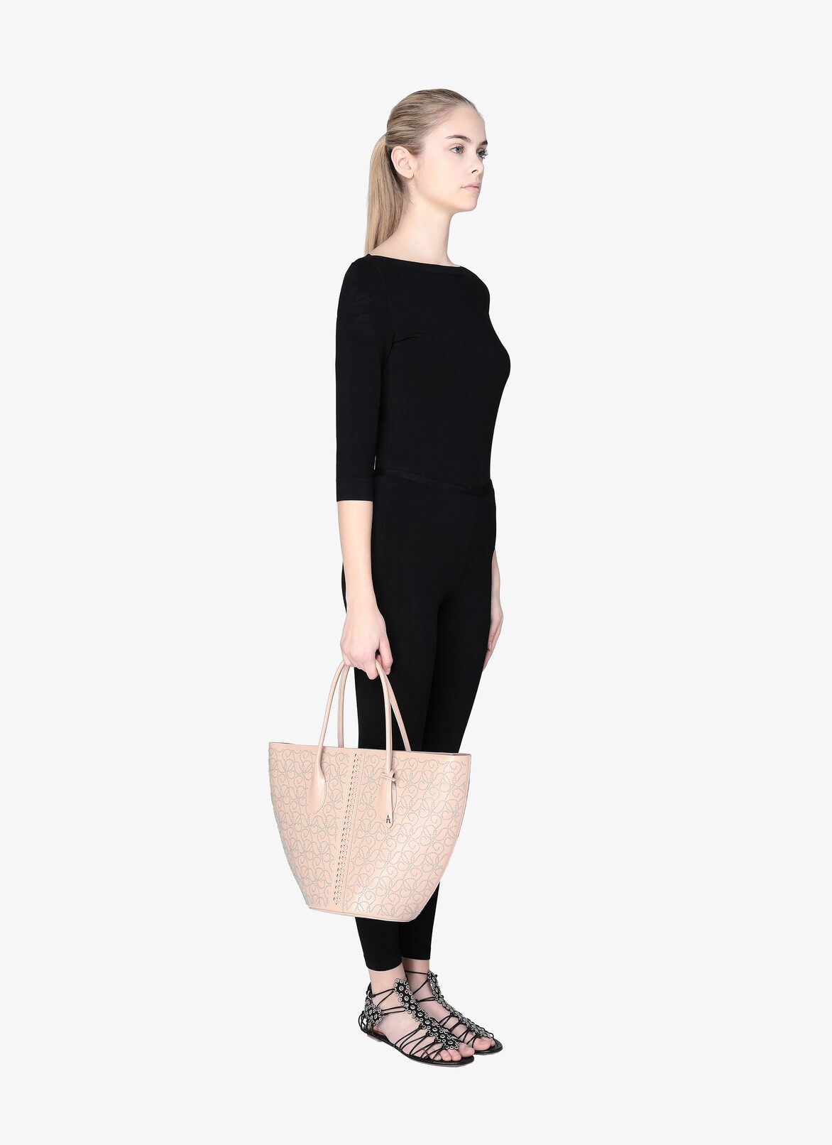 LATIFA SMALL CUIR LUX ONDE+TRESSE SAND ALAÏA SANDY  LATIFA SMALL CUIR LUX ONDE+TRESSE SAND